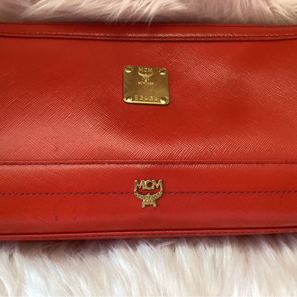 MCM red mini bag with gold chain hand strap and removable crossbody chain strap - Picture 7 of 16